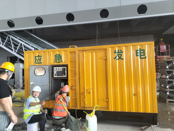 下陆怎样判断空气滤清器是否需要更换?